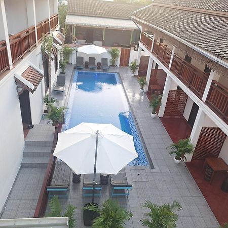 Luang Prabang Pavilion Hotel & Travel מראה חיצוני תמונה