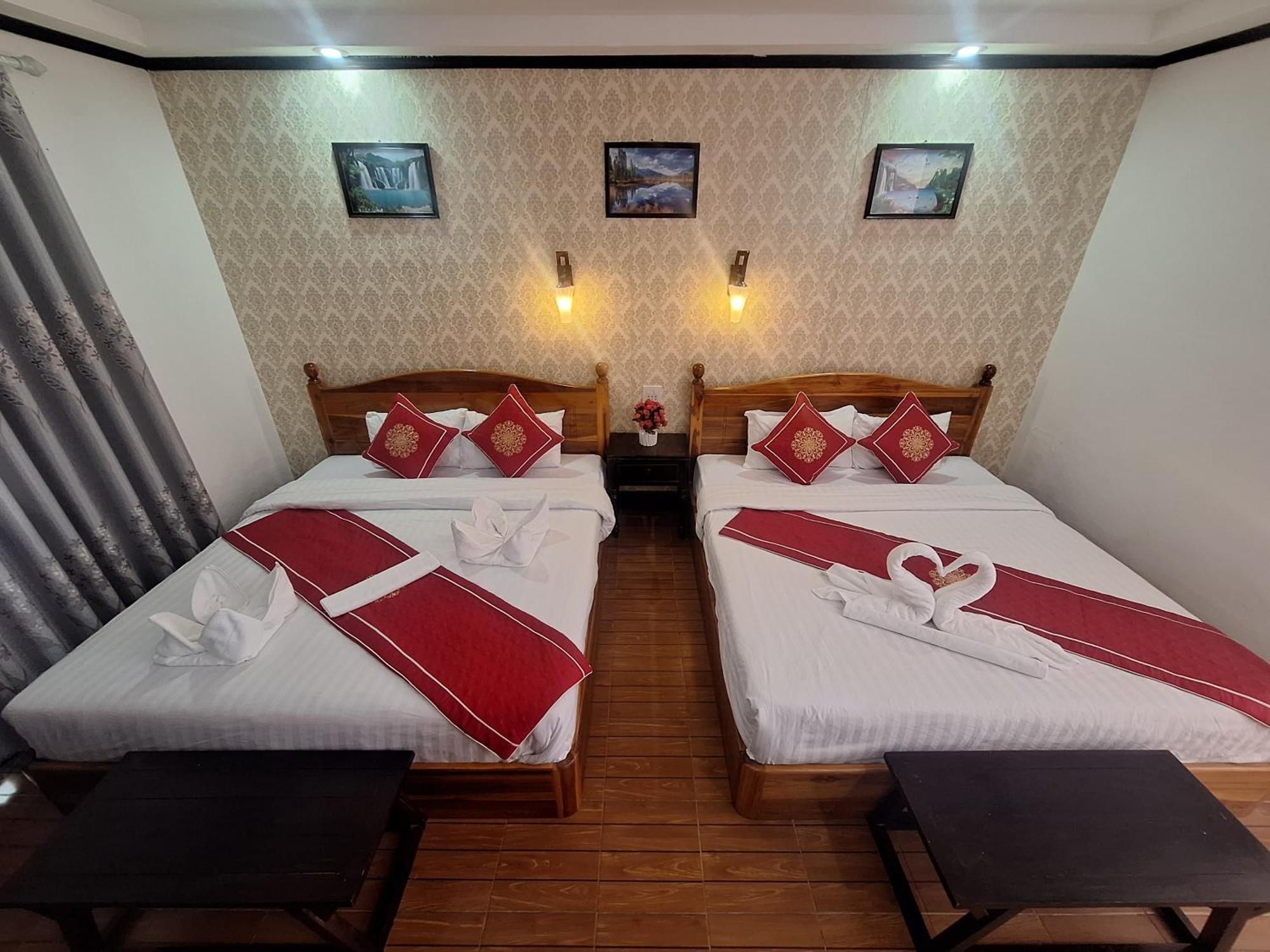 Luang Prabang Pavilion Hotel & Travel מראה חיצוני תמונה